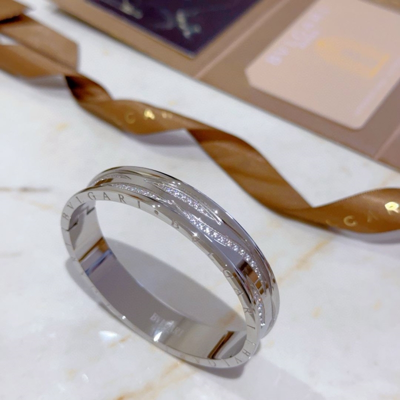Bv1g*ai bracelets